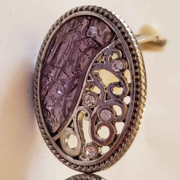 Elegant and classy iris enamel and tiny marcasite amethyst oval clip earrings - Picture 3 of 4